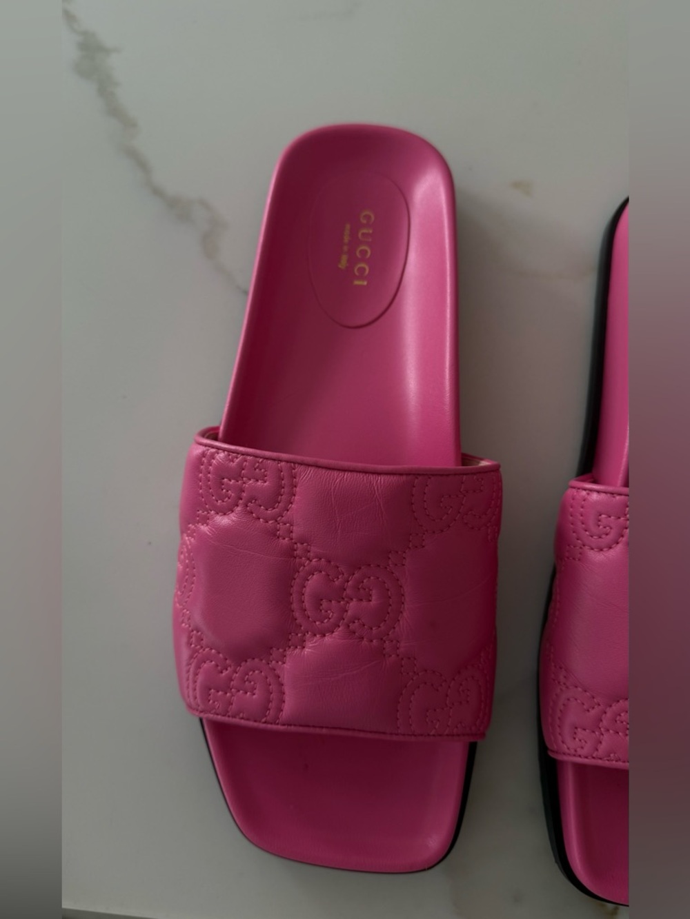 Gucci GG Charlotte Flats Pink Leather Slides Sandals - Picture 3 of 9